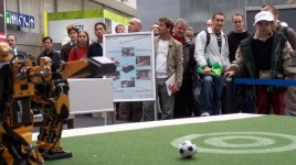 Der Robonova begeistert